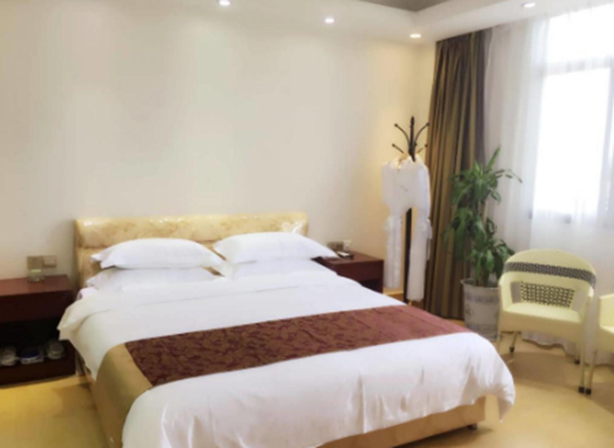 Jian Guo Grand Hotel Ban Si Khay Zewnętrze zdjęcie